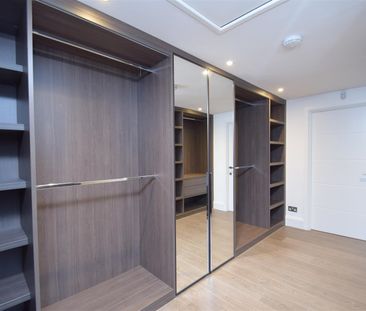 2 bedroom apartment - Photo 2