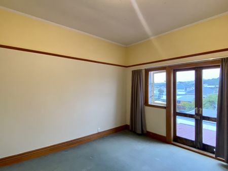 9B Ross Street, Kilbirnie - Photo 3