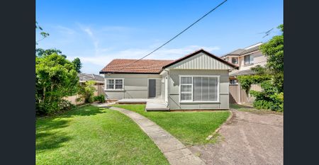 Freshly Renovated Home in Ideal Engadine Location - Photo 3