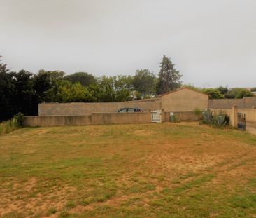 GALARGUES - Villa T4 de plain pied de 91,20m² avec jardin et garage - Photo 6