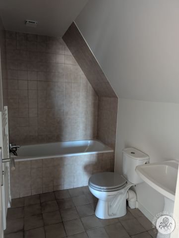 Location Appartement 2 pièces 40m² PLANCOET 22130 - Photo 2