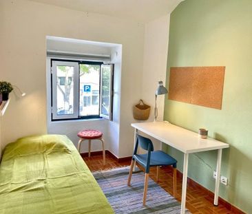 Rua da Academia das Ciências, Lisbon, Lisbon 1200-003 - Photo 4