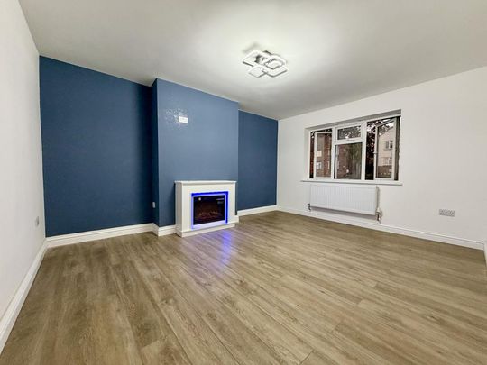 3 bedroom maisonette to rent - Photo 1