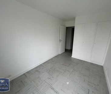 Location Appartement 3 pièces 58m² BEAUVAIS 60000 - Photo 2