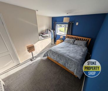 3 bedroom semi-detached house to rent - Photo 4