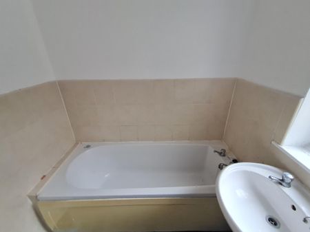 Owston Road, Doncaster, Carcroft - Photo 4