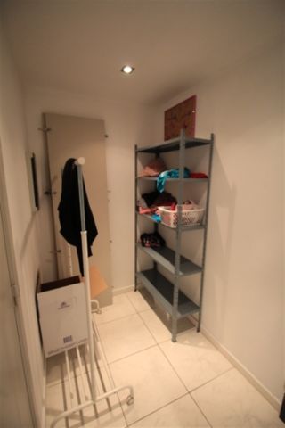 Woning met twee slaapkamers en terras - Photo 5