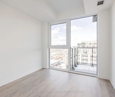 1037 The Queensway #720 - Photo 4