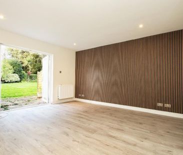 2 bedroom terraced house to rent - Photo 2