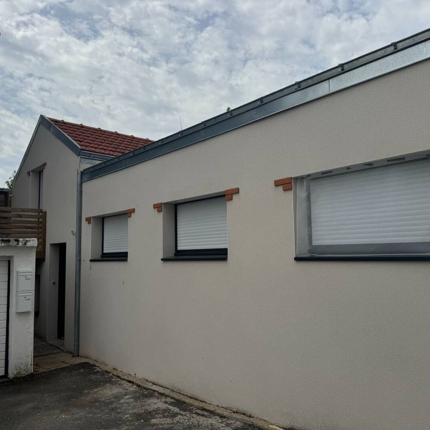 Loue T1 Bis meublé neuf calme 25 m2 - Nantes - - Photo 1