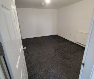 4 Bed Maisonette, Jeeyas Apartments, E16 - Photo 6