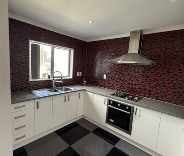 3 Bedroom House For Rent ( Henderson) - Photo 5