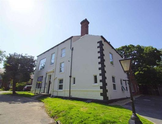 Ivy House, Church Lane Chapel Allerton, Leeds, LS7 - Photo 1