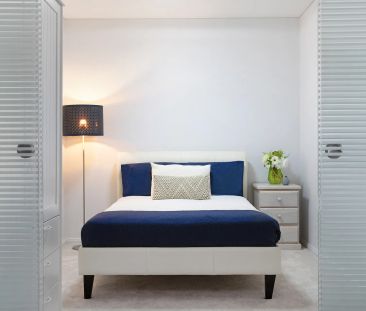 Stylish Skyline Apartment with City Fringe Conveniences & Sweeping ... - Photo 2