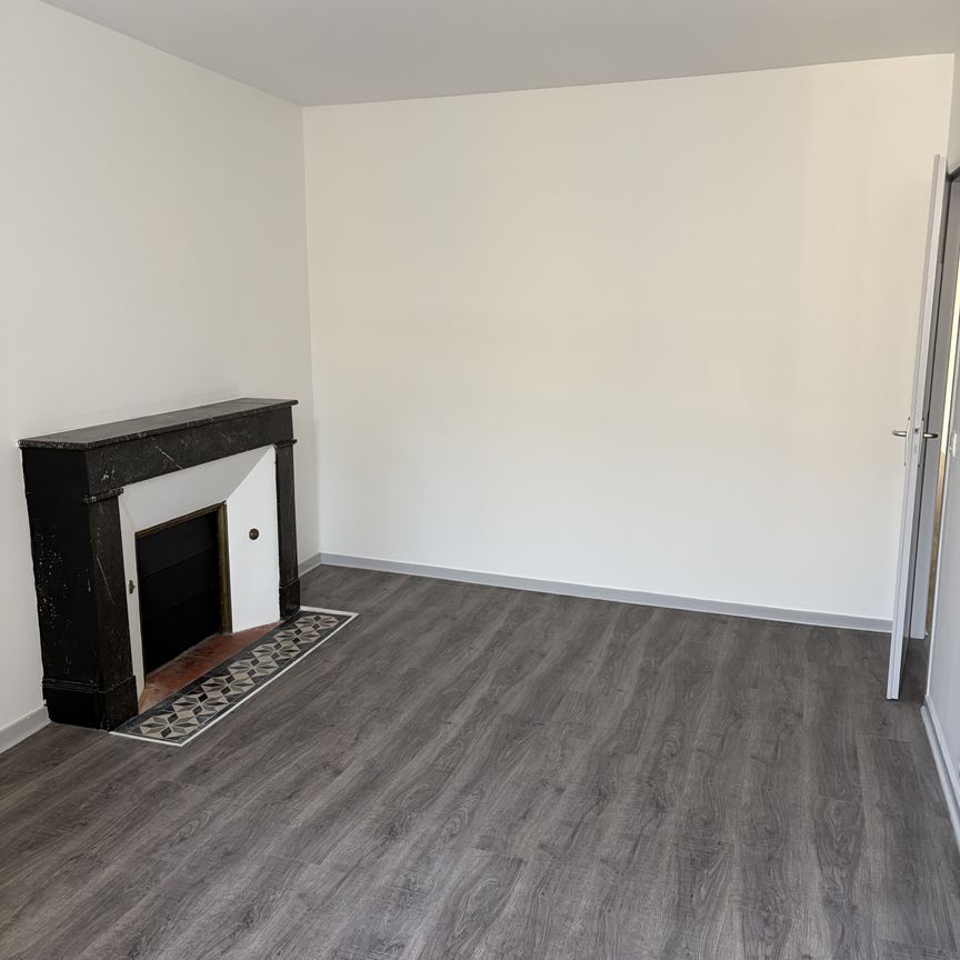 Location Appartement 3 pièces 74m² ST ANDRE DE CUBZAC 33240 - Photo 1