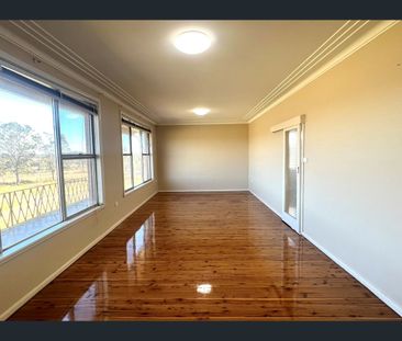 2 Cummins Road, Menangle Park, NSW 2563 - Photo 1