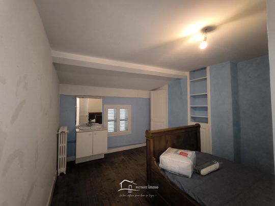 Location Maison 5 pièces 147m² NIORT 79000 - Photo 1
