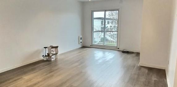 Saint Léonard- 4 1/2 avec stationnement-visite libre 23 novembre 2025 de 14:00-16:00 - Photo 2