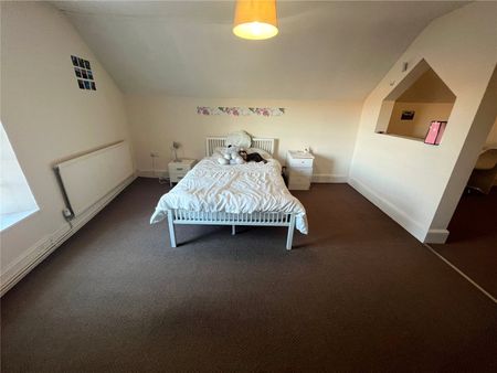 Caernarfon Road, Bangor, Gwynedd, LL57 - Photo 3