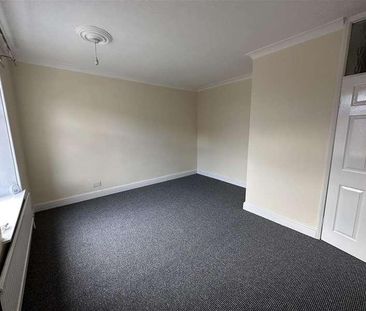 Greenside, Mapplewell, Barnsley, S75 - Photo 2