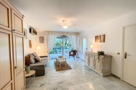 Location Appartement 1 pièce 29m² ANTIBES 06600 - Photo 2