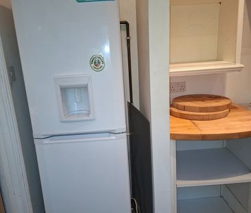 2 Bed Terraced House, Winsdon Road, LU1 - Photo 6