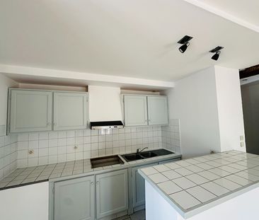 Location appartement 3 pièces, 72.48m², Carcassonne - Photo 4