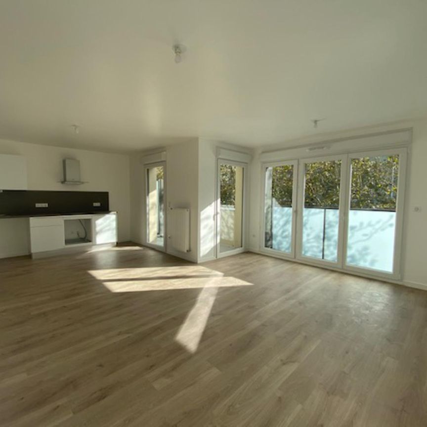 Location Appartement 3 pièces 78m² DUNKERQUE 59140 - Photo 1