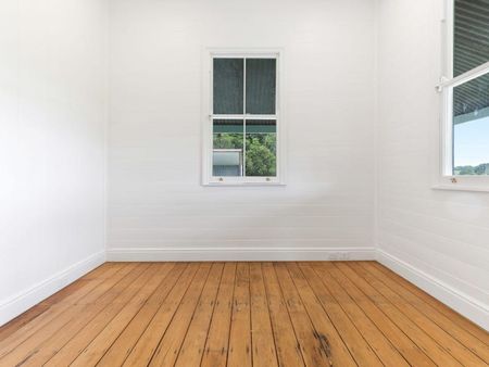 The Epitome of Country Living - Photo 4