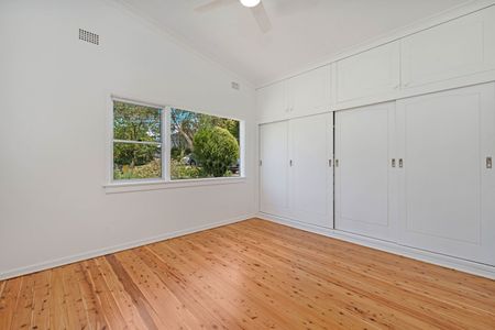 55 Monteith Street, Turramurra - Photo 3