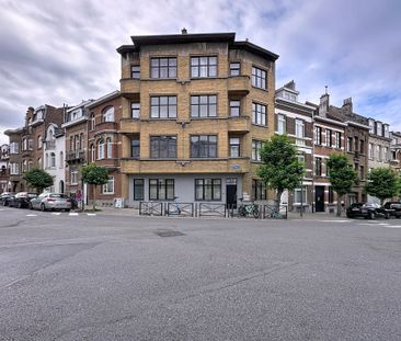 Appartement met twee slaapkamers in Anderlecht - Photo 3