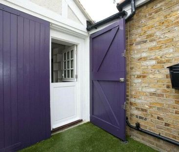 Studio to rent - Photo 5