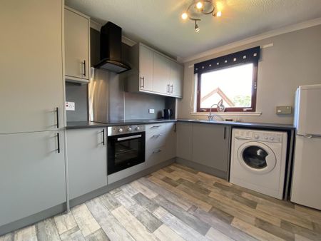 2 bedroom flat to rent - Photo 3