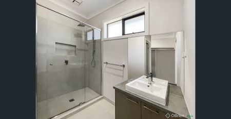 FAMILY HOME IN FERNTREE RIDGE - Photo 2