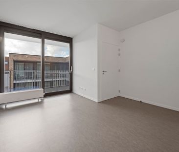 VERZORGD APPARTEMENT / RECENT / INCL. AUTOSTAANPLAATS - Photo 1