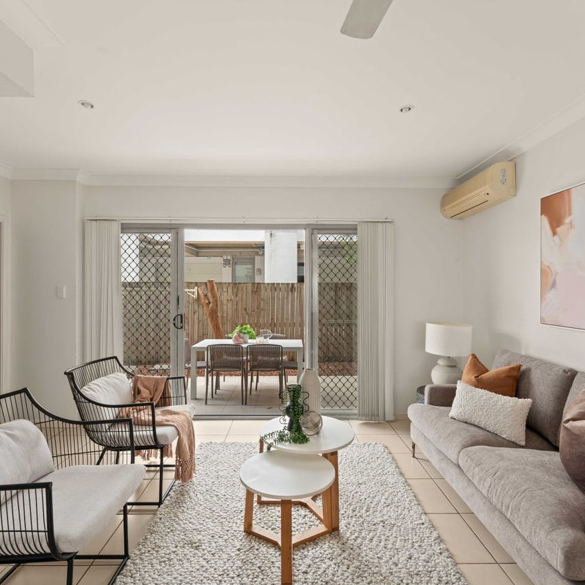 2/25 Grasspan Street, Zillmere QLD 4034 - Townhouse For Rent | Domain - Photo 1