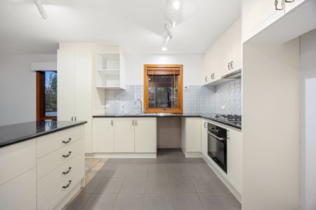 Family Home in Nerrina - Photo 3