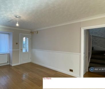 3 bedroom semi-detached house to rent - Photo 1