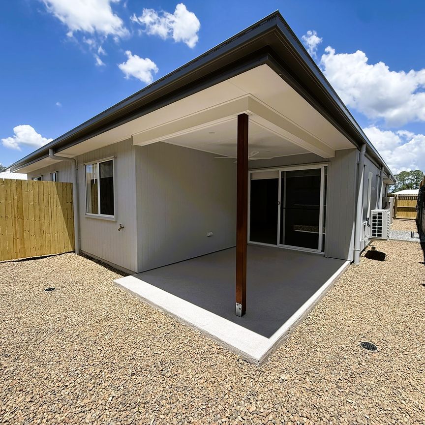 1/15 Kashmir Circuit, Greenbank QLD 4124 - House For Rent | Domain - Photo 1
