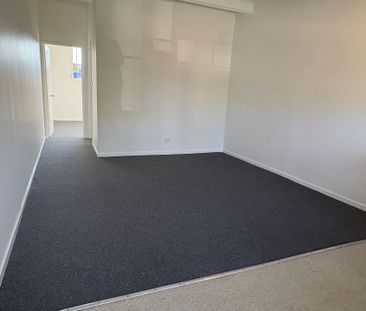 Spacious One Bedroom Unit - Photo 1