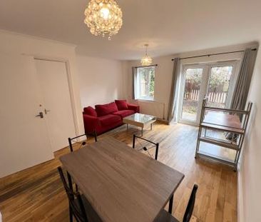 Loxford Street, Hulme, Manchester, M15 - Photo 6