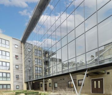 Azure West, The Hoe, Plymouth - Photo 2