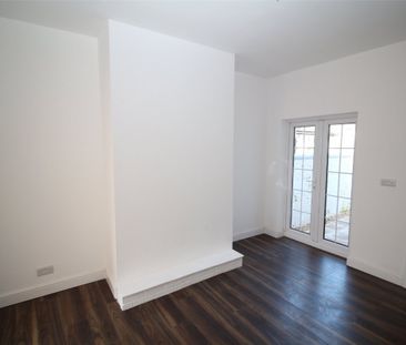 Norman Road, Wrexham, LL13 - Photo 4