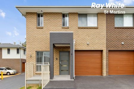 Brand New Stylish Street Facing Town Home - Short Walk to Quakers Hill Train Station - Photo 3