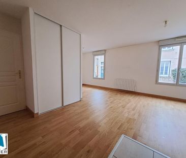 F1 BIS PROCHE CENTRE VILLE - Photo 2