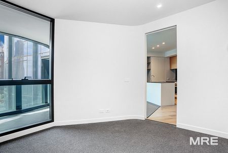 4511/228 La Trobe Street, Melbourne - Photo 2