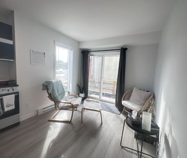 995 England Avenue - 111 - Photo 2