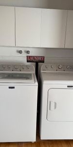 Grand 3 1/2 — Immeuble tranquille avec cachet — Disponible 1er décembre - Photo 4