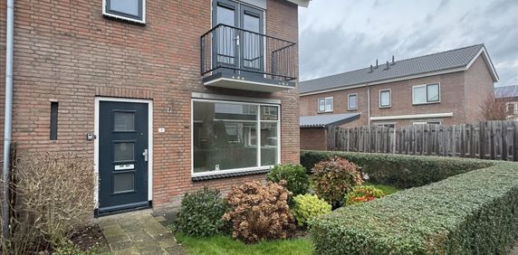 Volledig gerenoveerde hoekwoning beschikbaar! - Foto 2