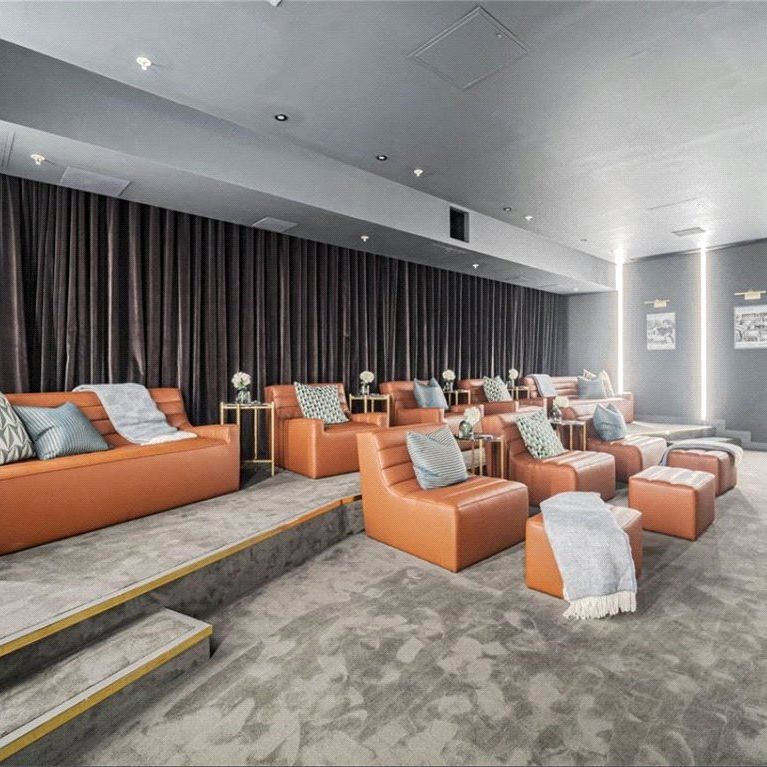 Eden Grove, Staines-upon-Thames, Surrey, TW18 4ZW - Photo 1